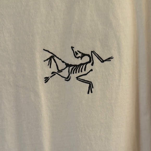 Arc'teryx White Long Sleeve Tee - Picture 2 of 6